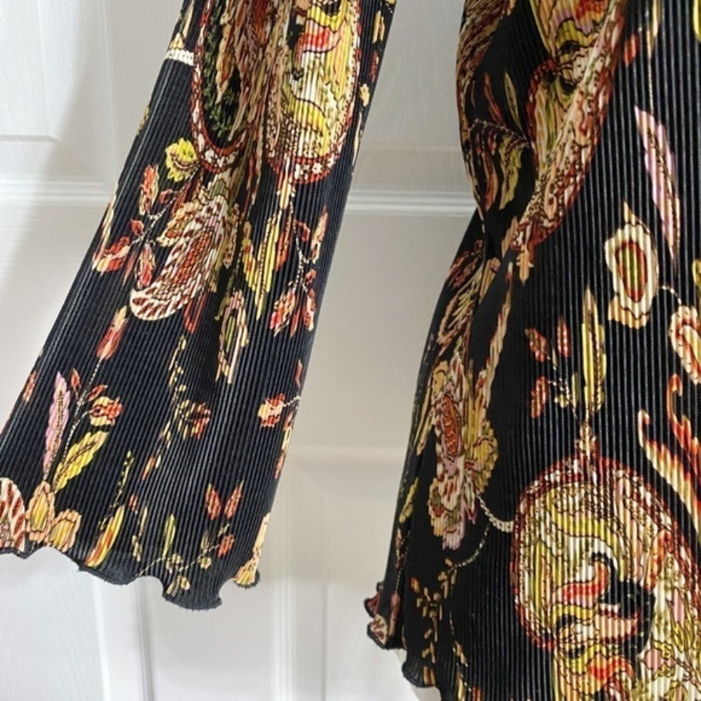 Unbranded Y2K Dark Floral Plissé 3/4 Sleeve‎ Collared Blouse - Picture 4 of 10